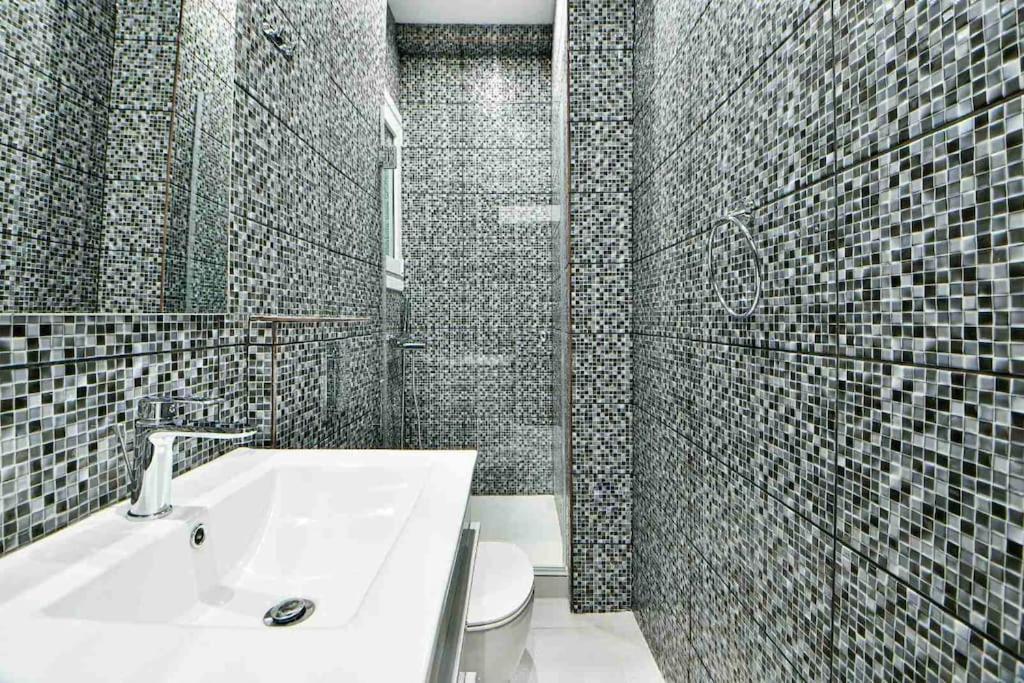 Luxurious Airbnb Room In Atina Dış mekan fotoğraf